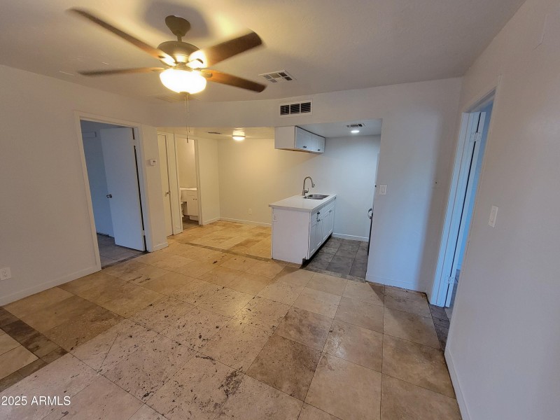 Living_Room Unit 2 - 1001 N. 32nd Ave