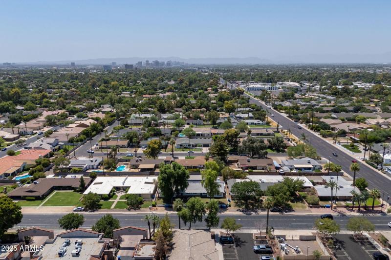 20250812_521-W-Maryland-Ave_03