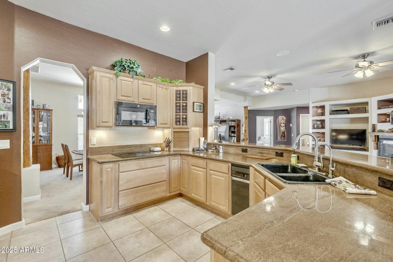 16317 E BAINBRIDGE AVE, Fountain Hills