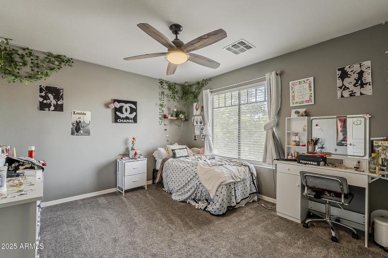 52-print-Hazelwood-52