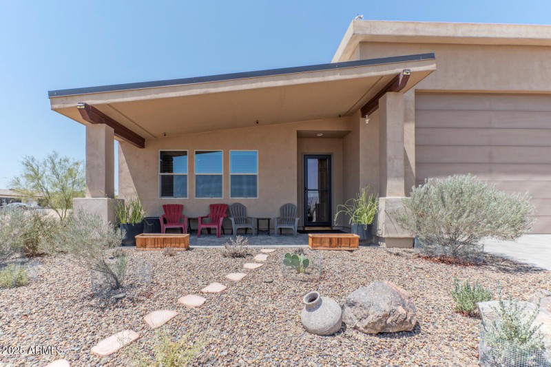 29708 North 168th Street-large-003-016-f