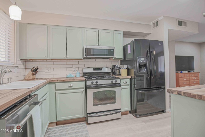 12244 N Saint Andrew Dr E D edit-28