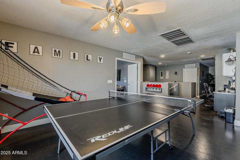 4374A9A5-1F43-49CE-A733-4CFAC3DE5BE1