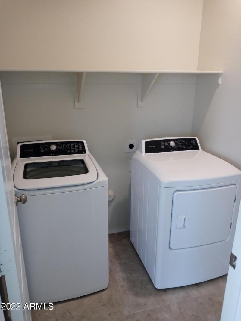 31009 W COLUMBUS AVE38