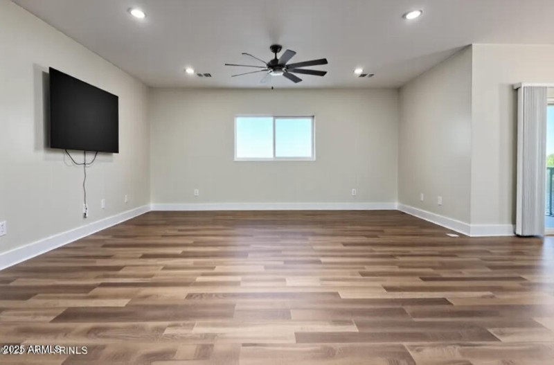 collov-ai_20250723201240_5ahz6h