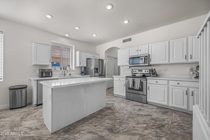 3549 S Oxley Circle-25