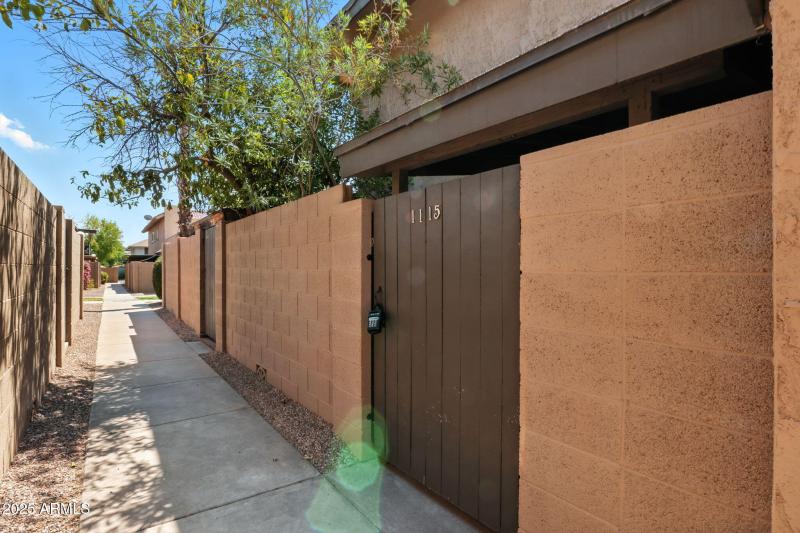 2-web-or-mls-IMG_0668