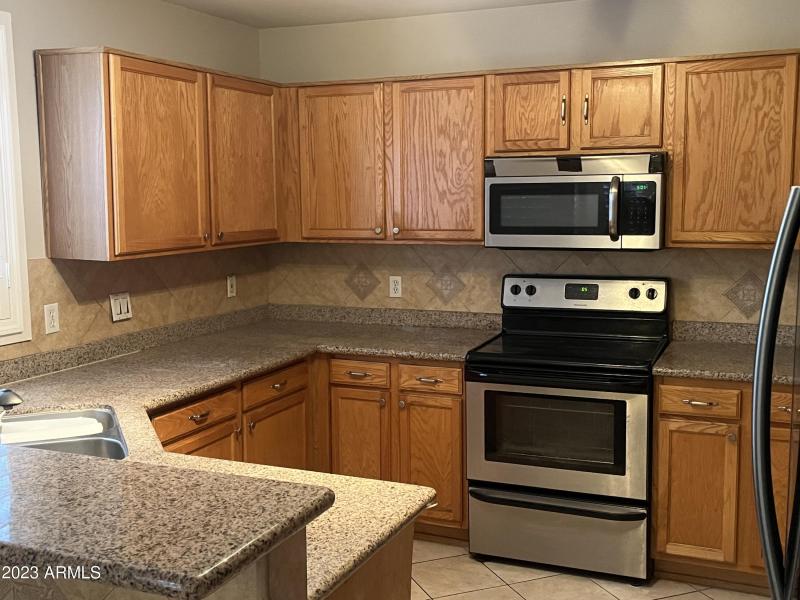 CC30BEC2-7A24-4FA4-BFD7-D8A6258961AA