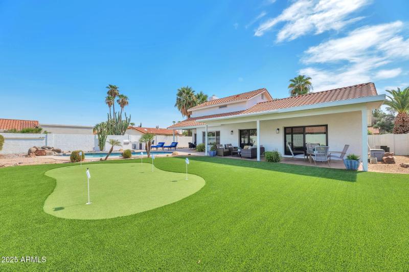 backyard putting green