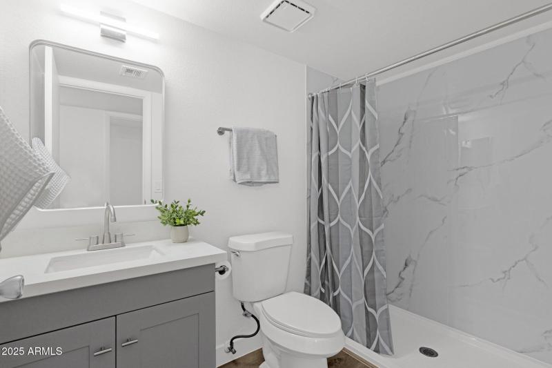 18-web-or-mls-1075-e-chandler-blvd-212