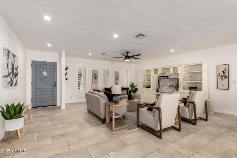 06- 2550 E Sahuaro Dr, Phoenix 85028