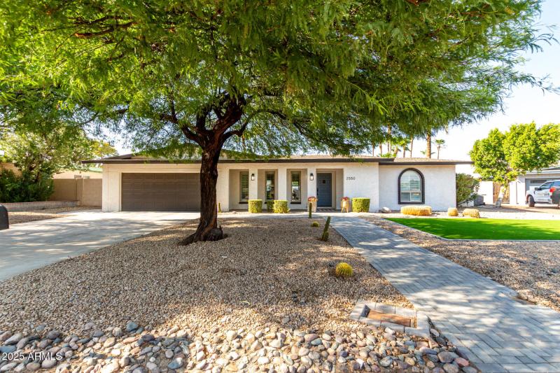 41- 2550 E Sahuaro Dr, Phoenix 85028