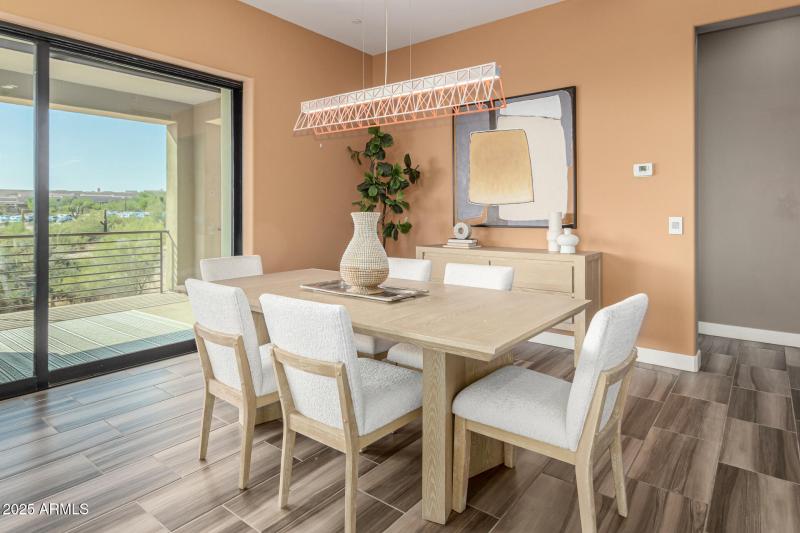 Pinnacle Pointe Unit 2037