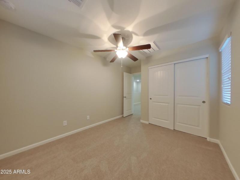 12_pc_b0TdBUNhi2_sDsJCbn7HB_layout_0