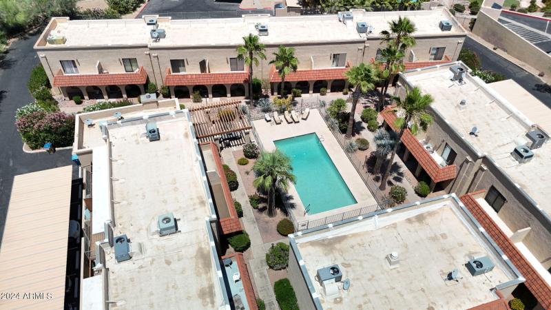 30-web-or-mls-KJJT7852