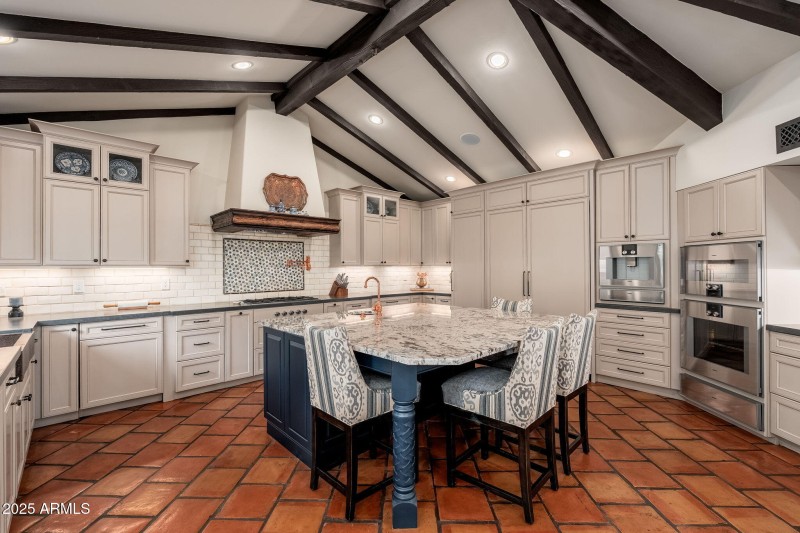 6527 E El Sendero Rd - 026