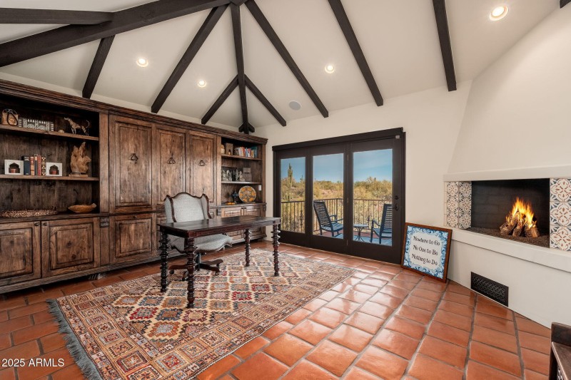 6527 E El Sendero Rd - 050