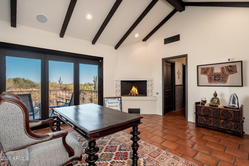 6527 E El Sendero Rd - 052