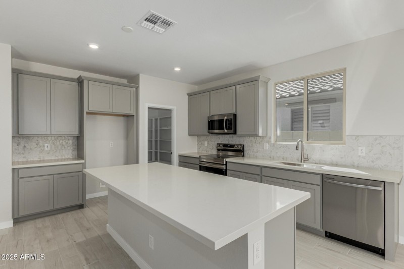 13 - Villa Hermosa 18368