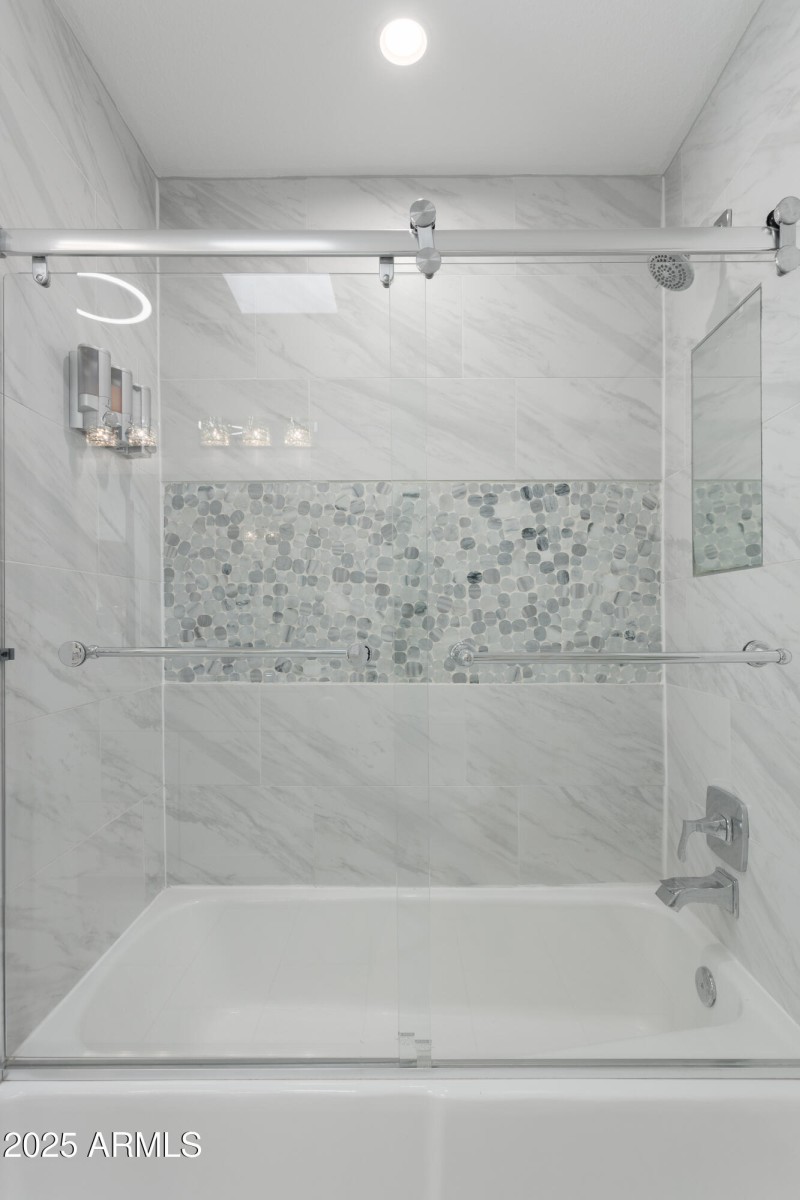 PropertyImageCo_8649EPlazaAve_WEB-23