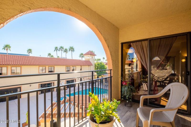 0024-24 - Thunderbird