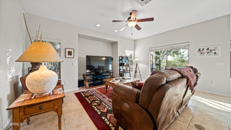 Interior - 1217 Paso Robles Ave-5