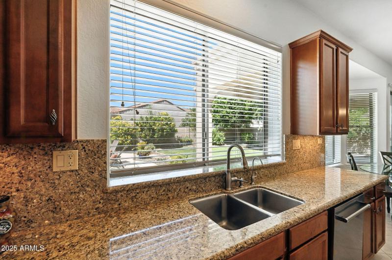 13-web-or-mls-Wildflower-13