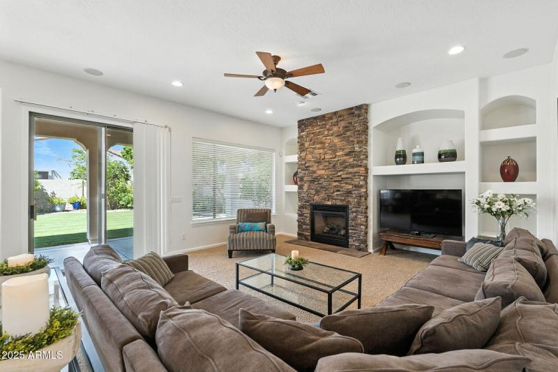 25-web-or-mls-Wildflower-25