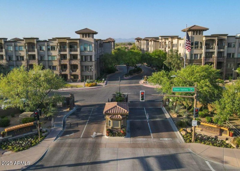 guard gate entrance2