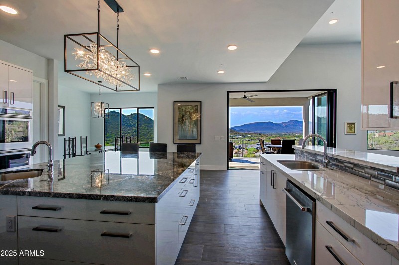 Kitchen 2