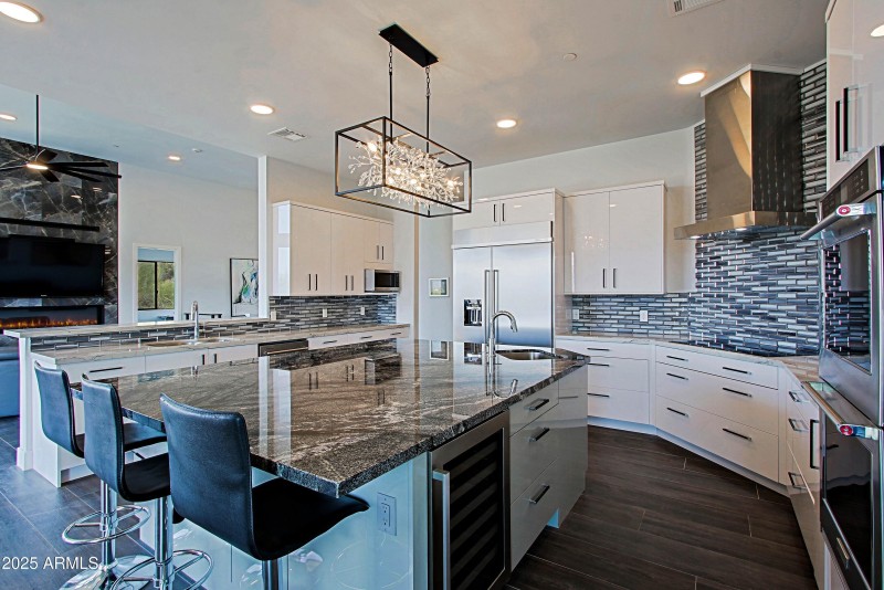 Kitchen 7