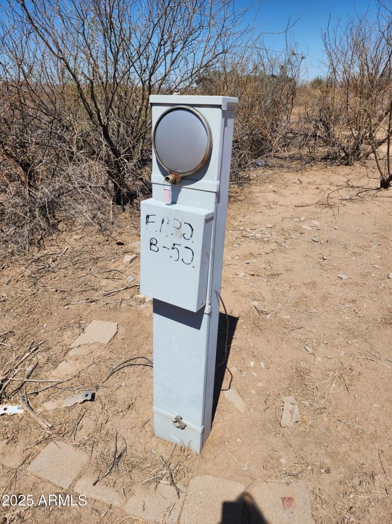 13122 W DUSTY FLAT PL