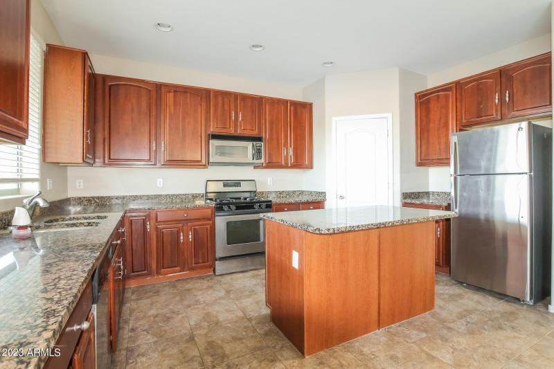 007-photo-kitchen-7612081