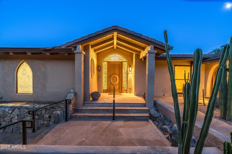 10-7147 N Red Ledge Dr (10 of 82)