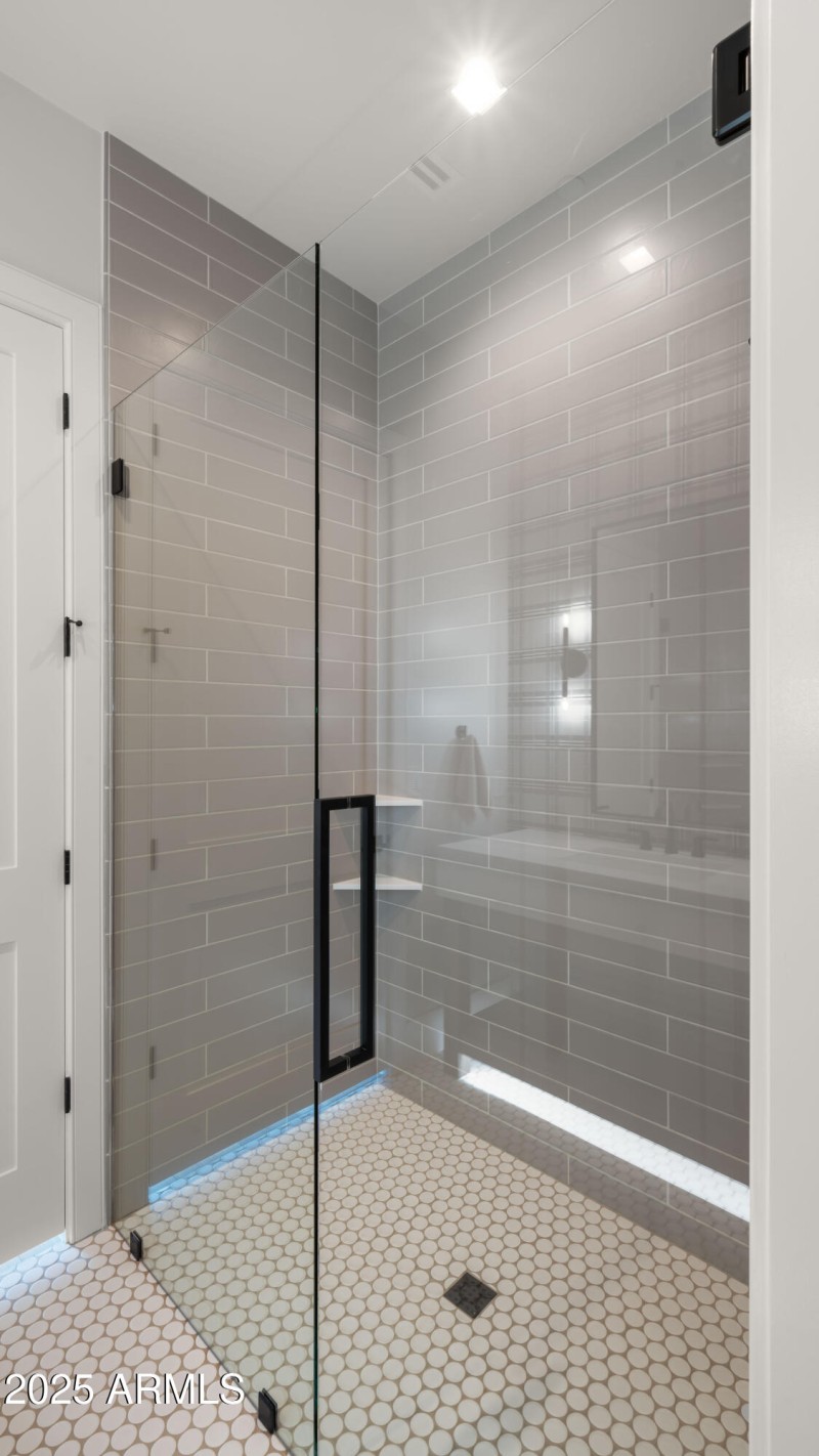 Guest EnSuite Shower