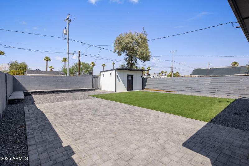 4-web-or-mls-D46A2144