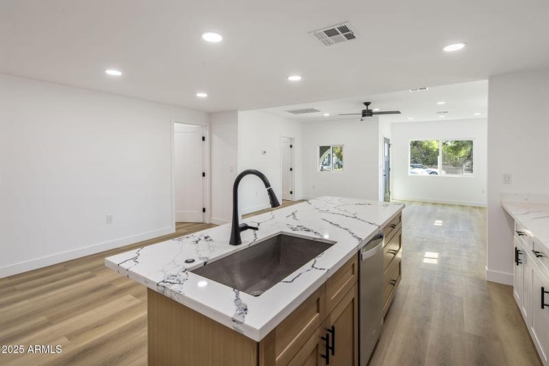 12-web-or-mls-D46A2187