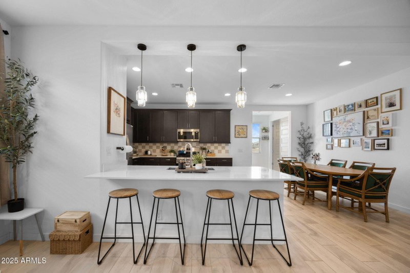 10-web-or-mls-36585-w-mediterranean-way