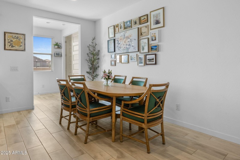 17-web-or-mls-36585-w-mediterranean-way