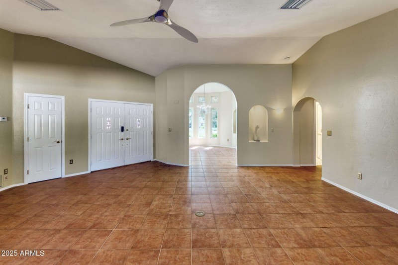 Spacious Family Room
