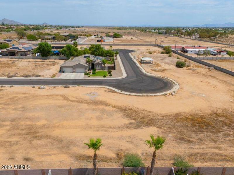 Other bult homes in area