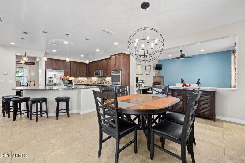 23-web-or-mls-10648 E. Kinetic Drive-23