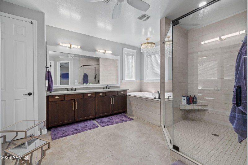 29-web-or-mls-10648 E. Kinetic Drive-29