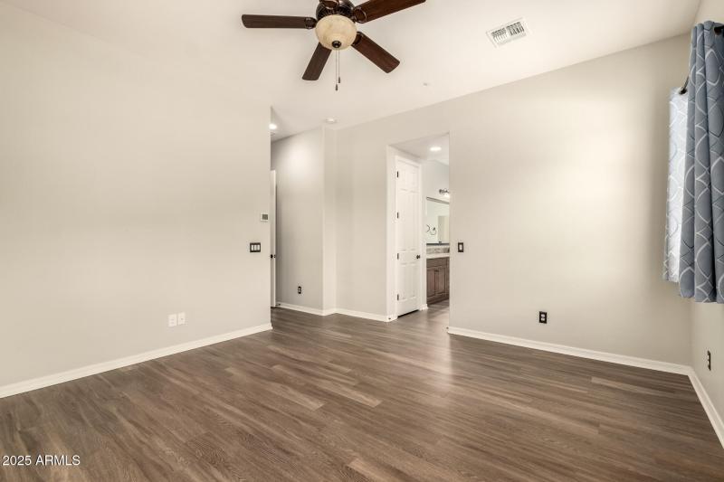 23 - Las Colinas 439