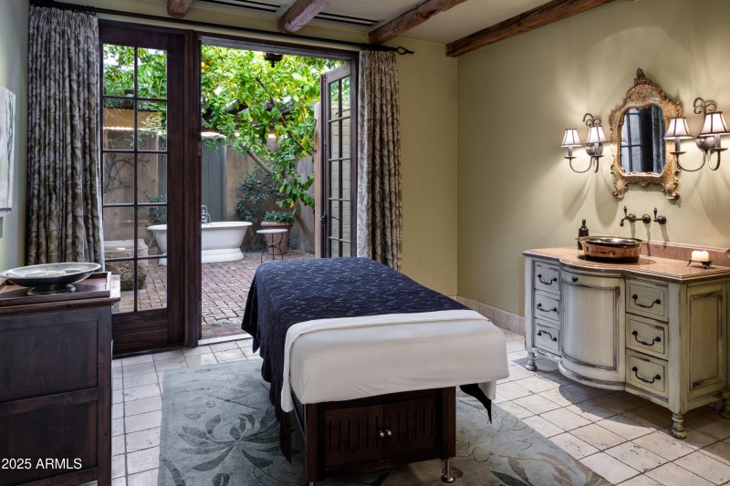 6. Silverleaf Club Spa