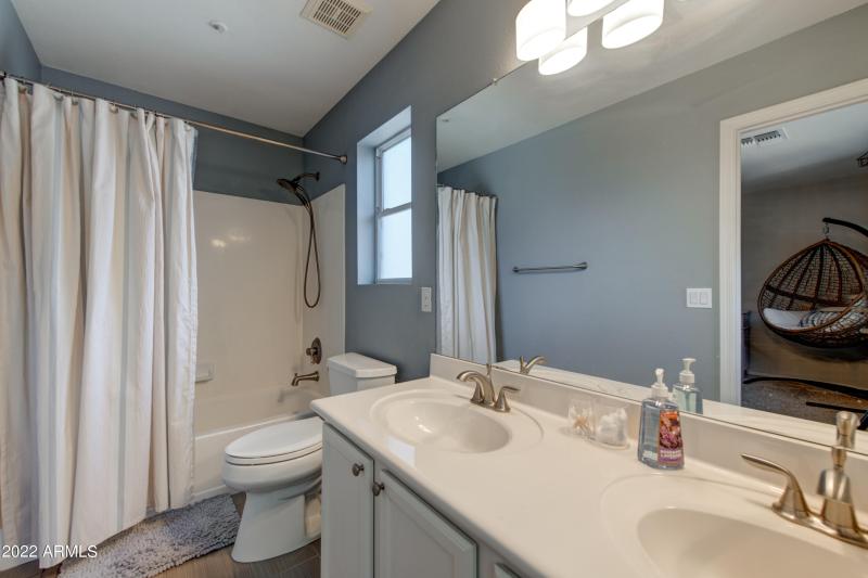 015_Primary Bathroom