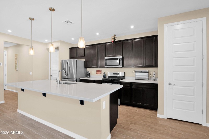 19-web-or-mls-P1279941