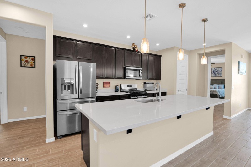 22-web-or-mls-P1279945