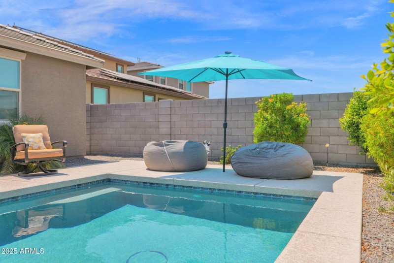 37-web-or-mls-P1279963