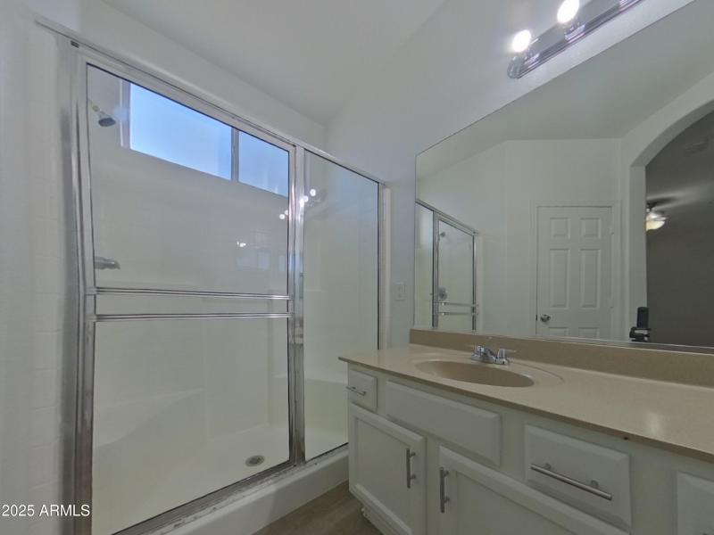 10_pc_tXUDZumqat_vzx698Gg0l_layout_0